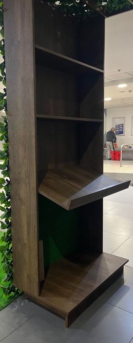 Стелажи, оборудване