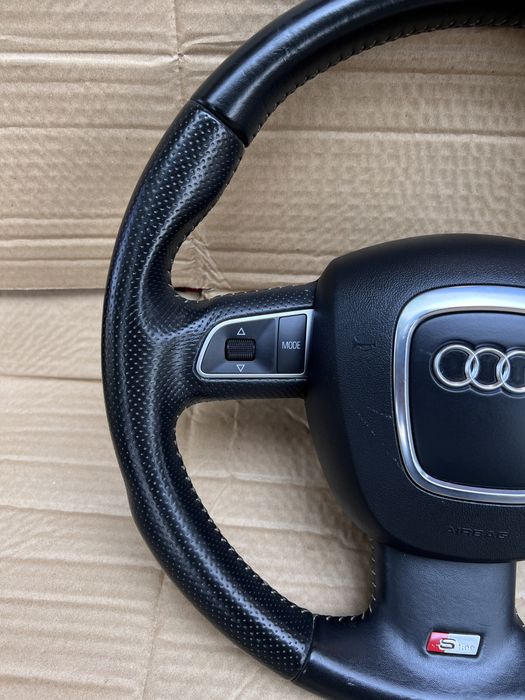 Audi A3 8p S-Line Перфектен Мулти Волан.