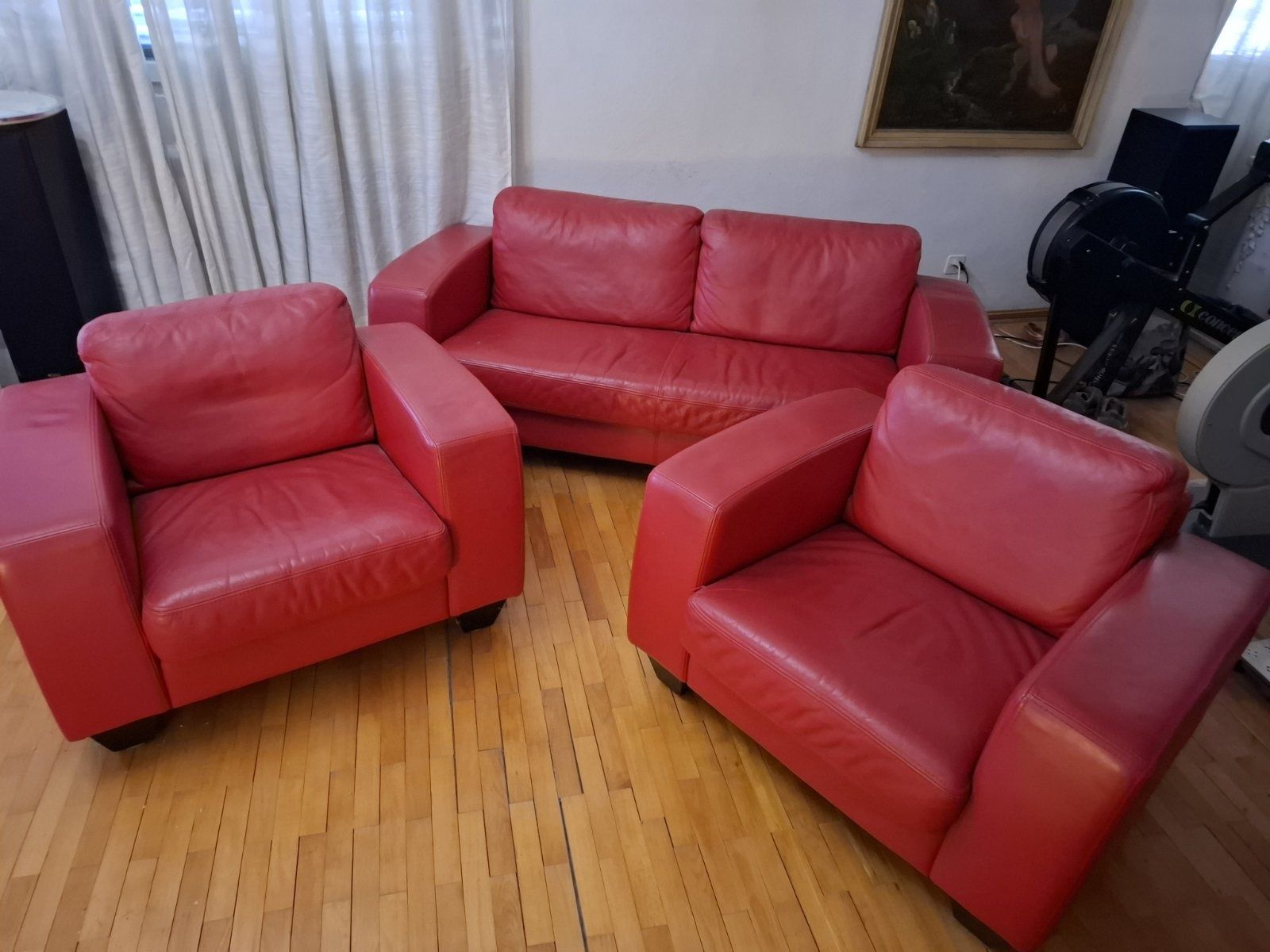 Истинска кожена гарнитура