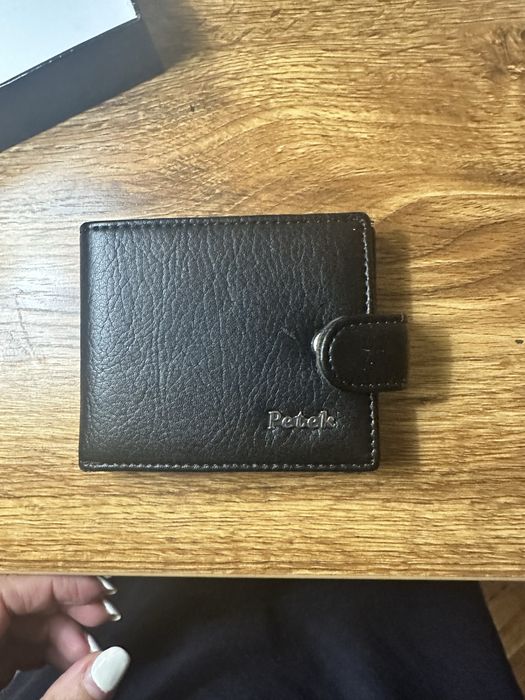 Мъжки кожен портфейл Petek