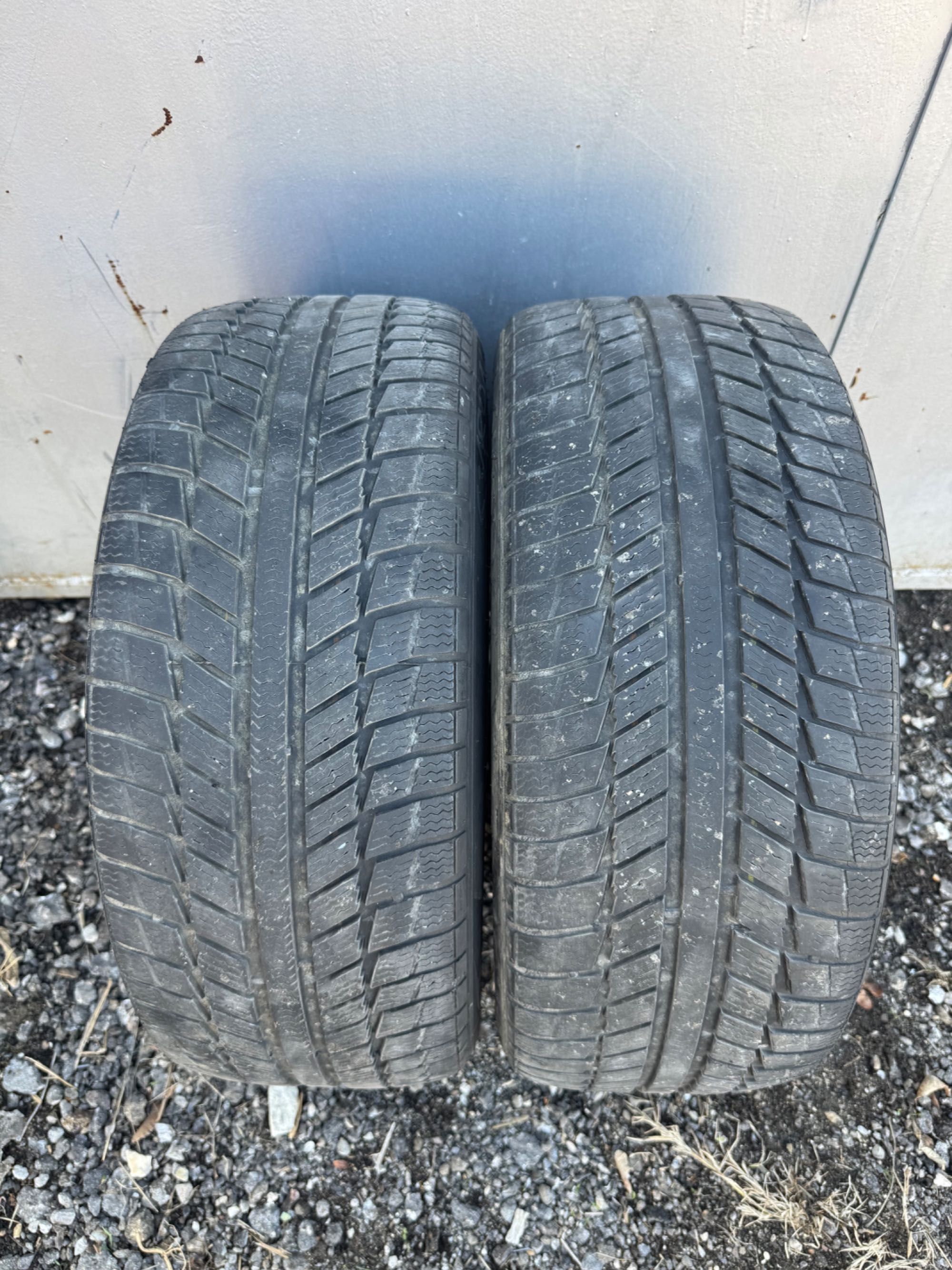 Зимни гуми SYRON 225 / 45 / R17