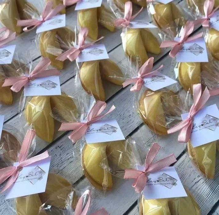 Подарок Печенье с предсказанием