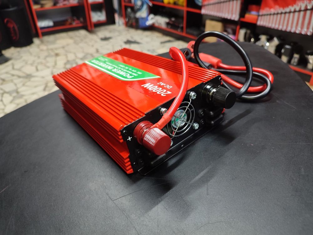 Преобразователи с 12v на 220v