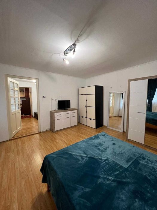 Casa 2 camere + terasa acoperita la curte comuna