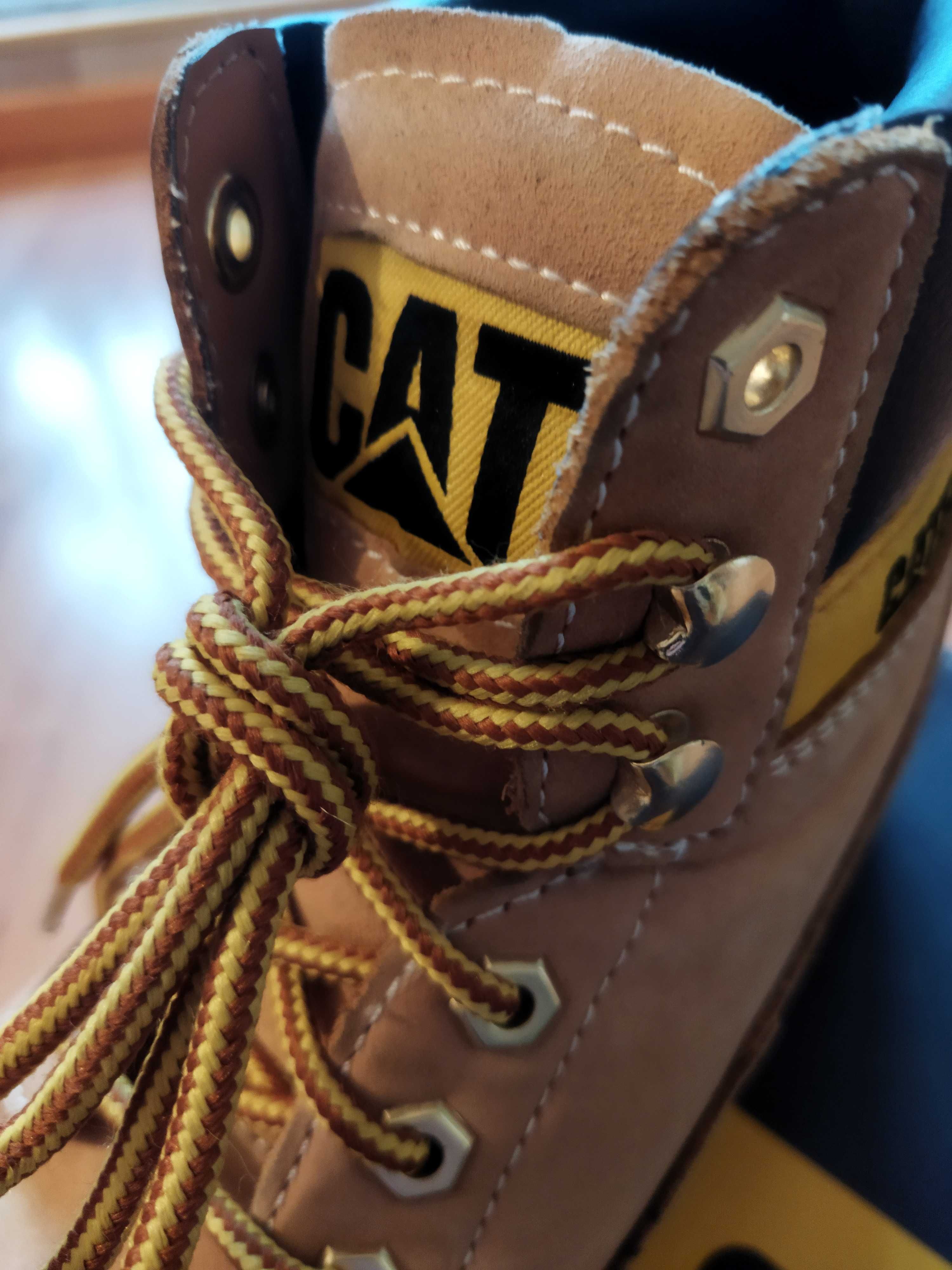 Ботинки Caterpillar (США),нубук,оригинал,новые,р-р 42