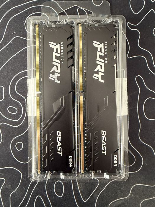 Оперативная память Kingston Fury Beast DDR4 3600Mhz