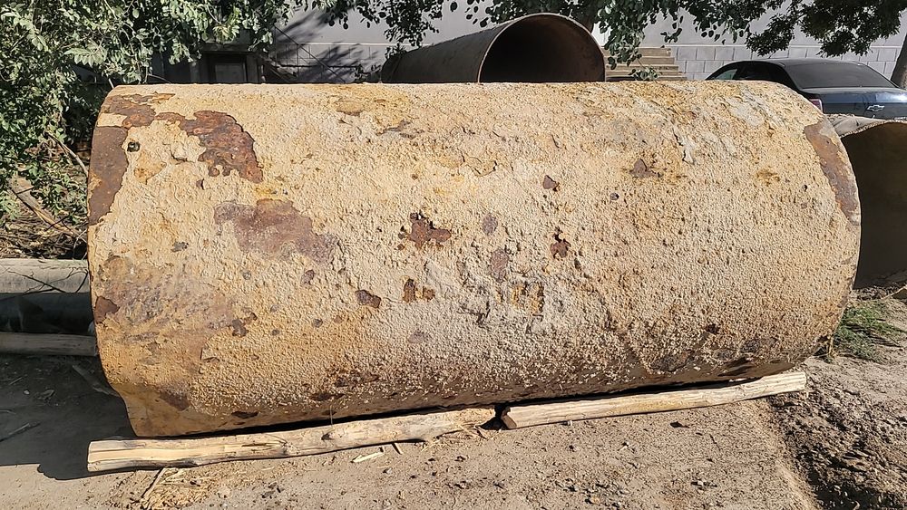 Truba 1400 lik sotiladi