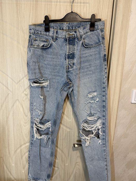 Дамски дънки.