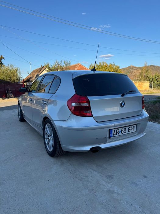 Vand BMW seria 1.18D