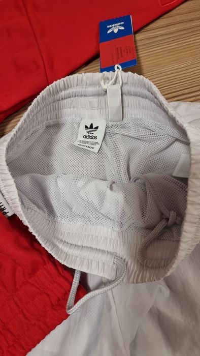 Анцуг Adidas p. S панталони яке сако