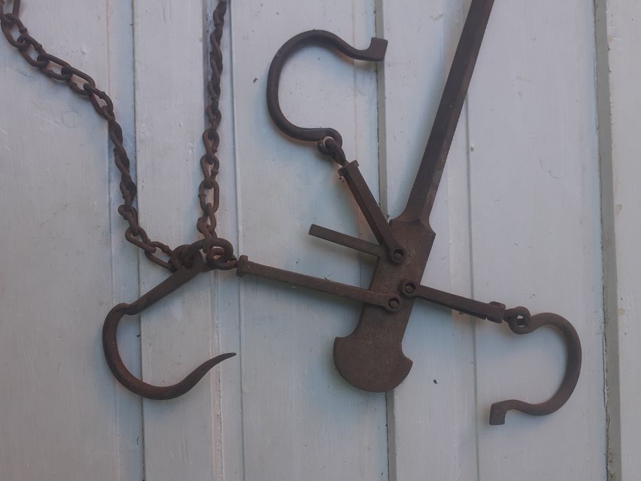 Стар  кантар с  топуз 100 кг.