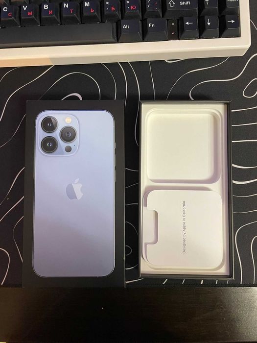 Cutie IPhone 12 si IPhone 13 Pro