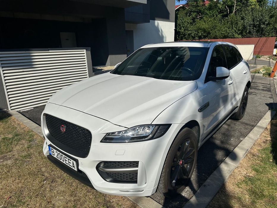 Jaguar F Pace R Sport