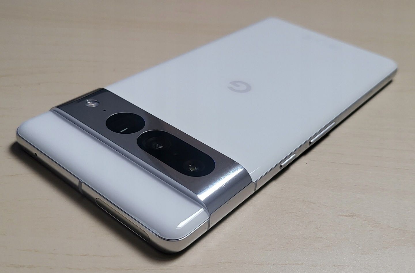 Продам или обменяю Google Pixel 7 pro 12/512