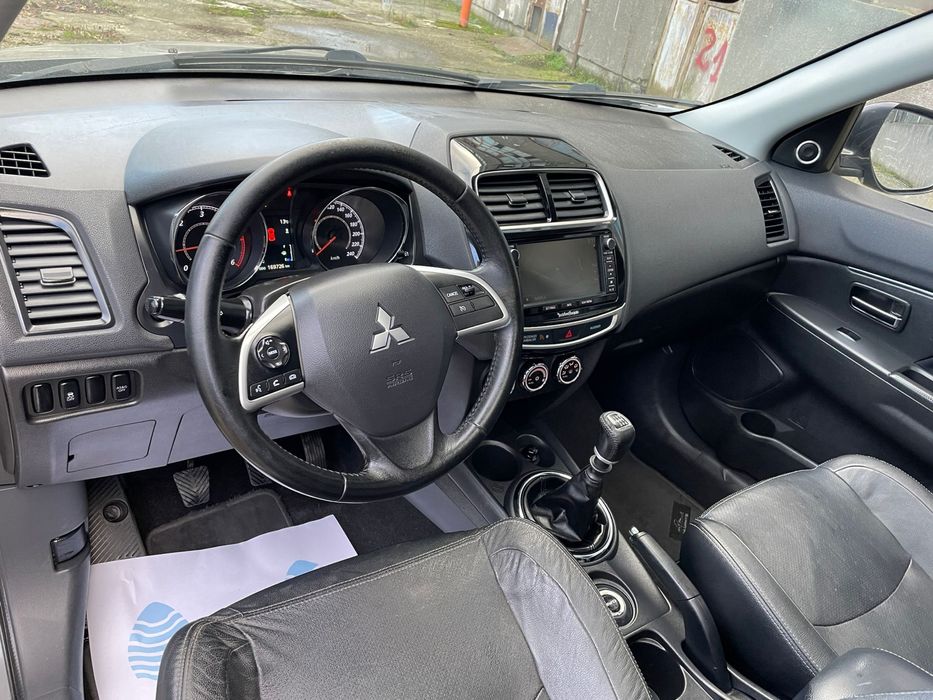 Vând Mitsubishi ASX Instyle 4x4