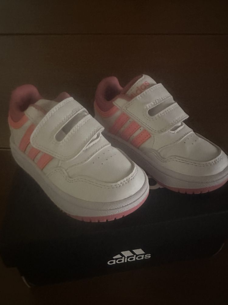 Детски маратонки/кецове Adidas