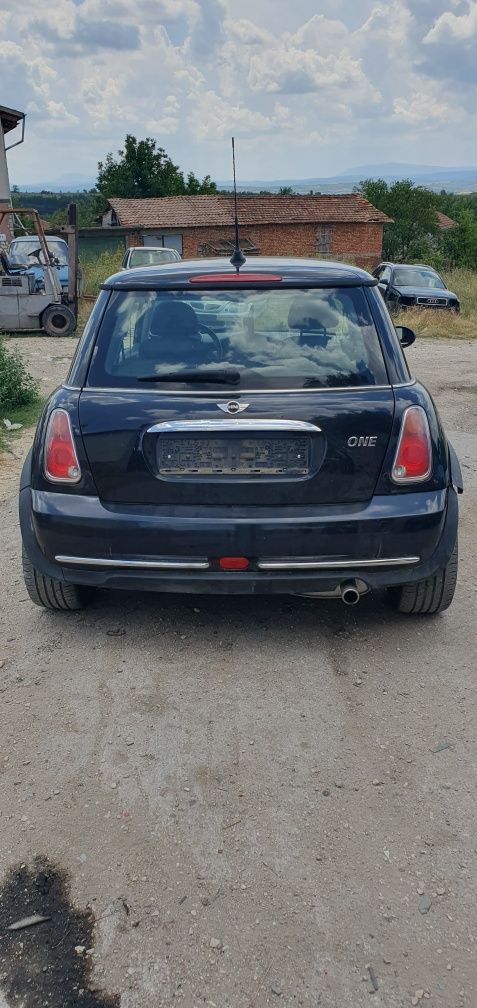 Мини Купър 1.6 116к.с на части Mini Cooper r50 1.6 116 na chasti