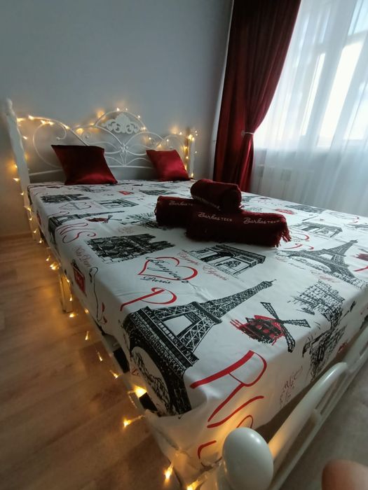 Сдаётся VIPквартира-студия посуточно в 6 мкр.