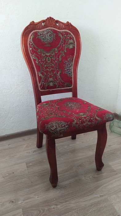 Стулья  гостиной