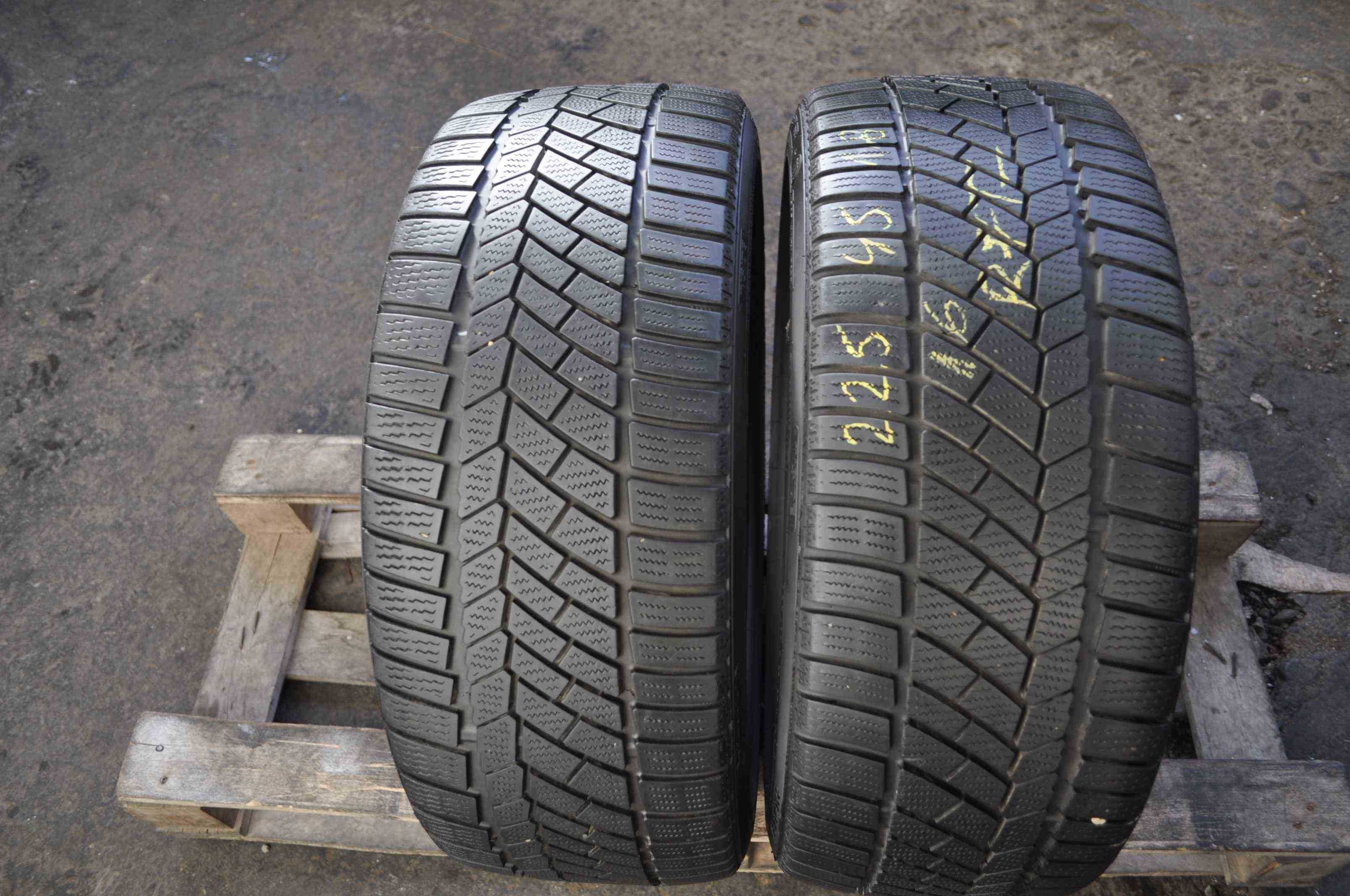 Anvelope Iarna 225/40 R18 CONTINENTAL ContWinterContact TS830P Runflat