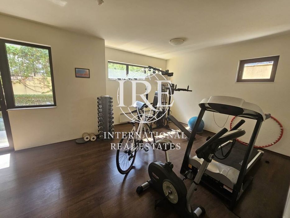 Продава се Двустаен апартамент в Варна, м-т Траката - 71 кв.м за 2226 €/кв.м - Снимка #6