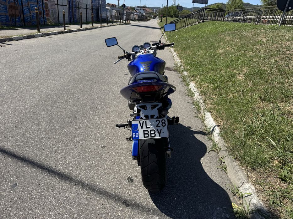 Motocicleta Honda Hornet pc36 2003 - 600 cm