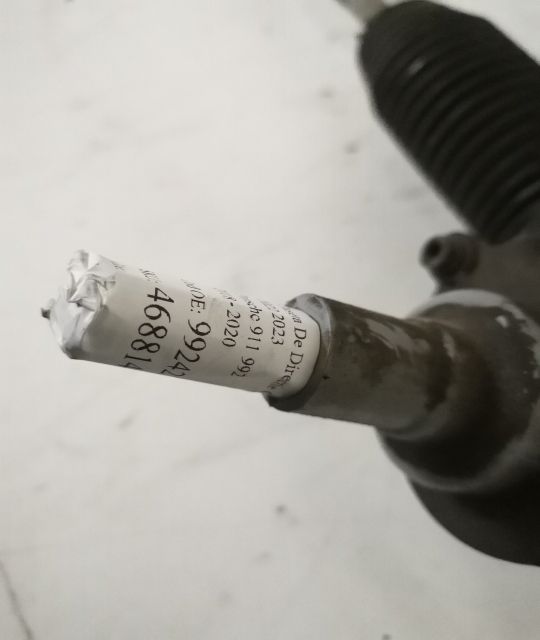 Оригинална кормилна кутия / Porsche 911 992 [Оригинална кормилна кутия