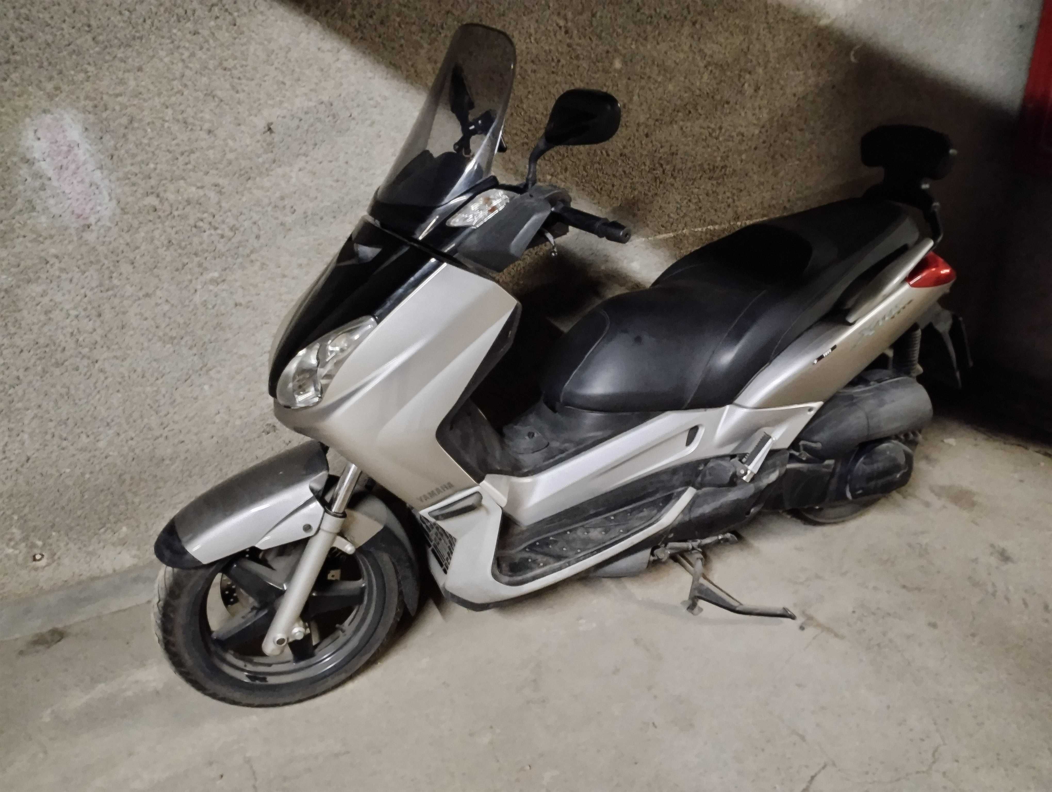 Yamaha 250 Xmax Ямаха X-max