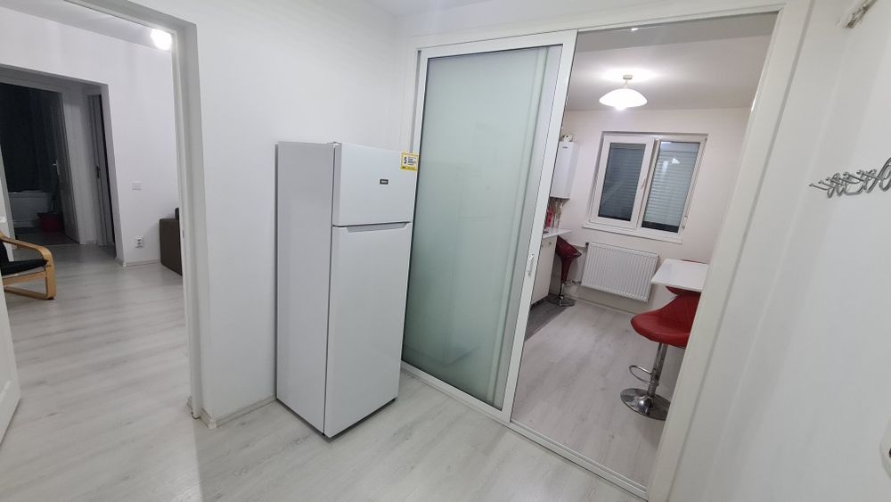Inchiriez apartament 2 Camere semidecomandat in regim hotelier