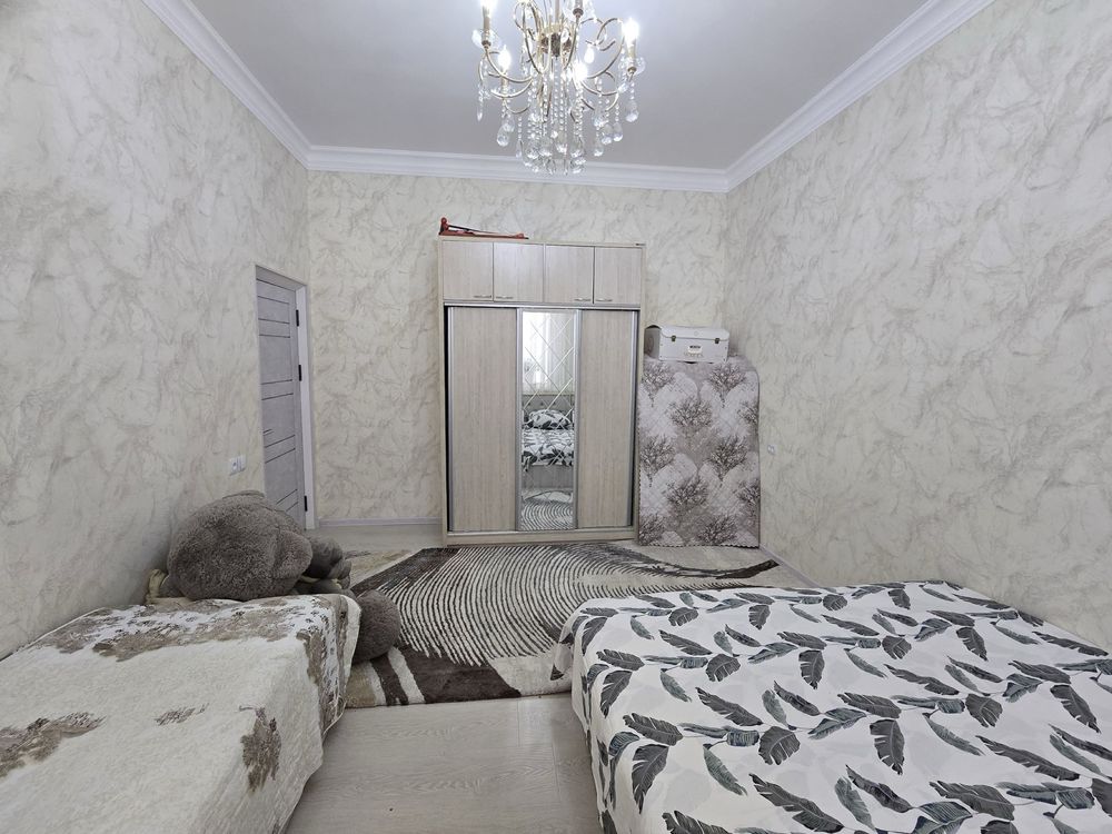 Продается 4 комнатная квартира.Мирзо Улугбекский район. Новостройка