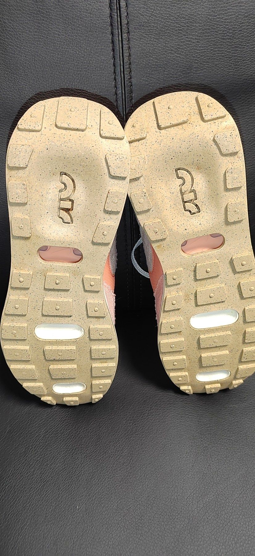 Nike Air Max Pre-day SE Sun club, номер 37,5