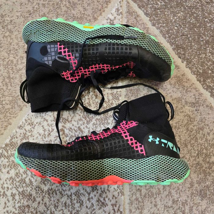 Adidași Under Armour Hovr mărimea 42
