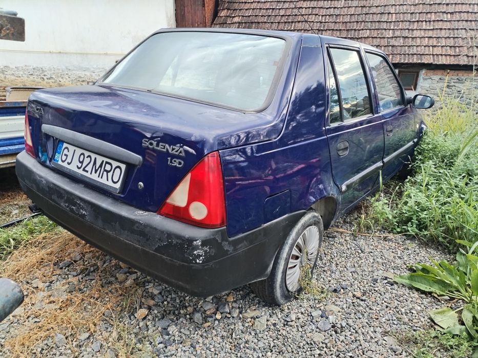 Dacia Solenza 1.9 diesel Ford mondeo 2.0 tddi