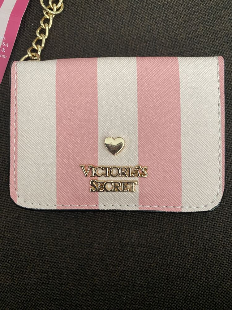 Victoria’s Secret card holder