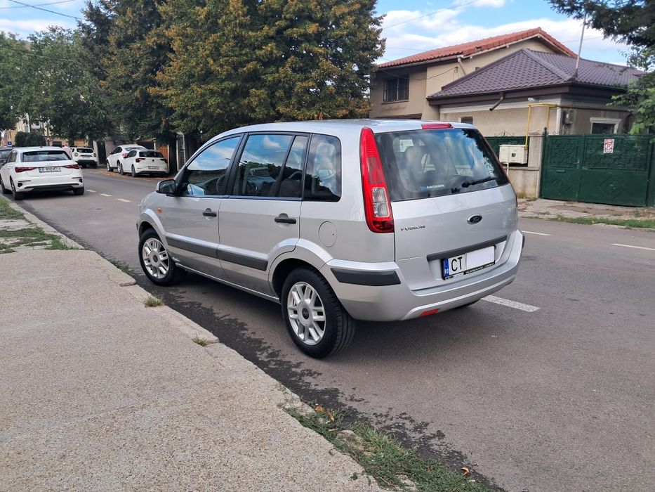 • FORD FUSION • • 88 .000 KM • • UNIC PROPRIETAR  2009 • Stare Ca Nouă