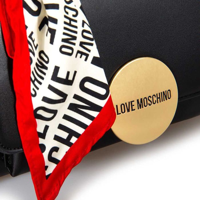 Love Moschino нова оригинална дамска чанта за рамо с прикрепено шалче