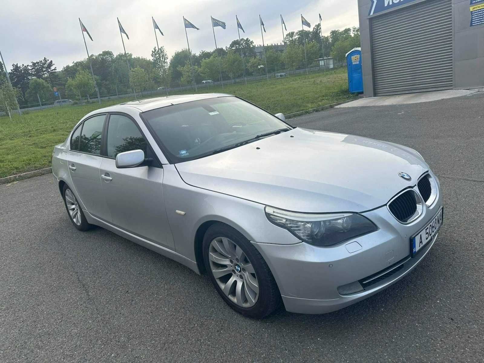 Автомобил BMW 530 E60 lci