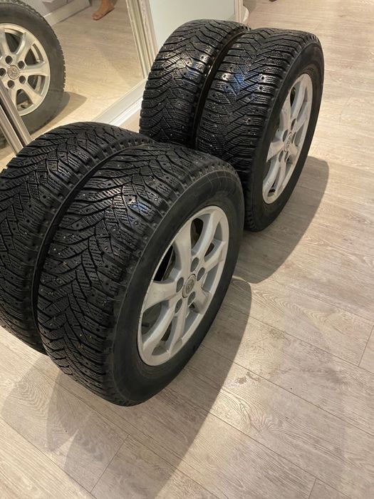 Шины Продам.