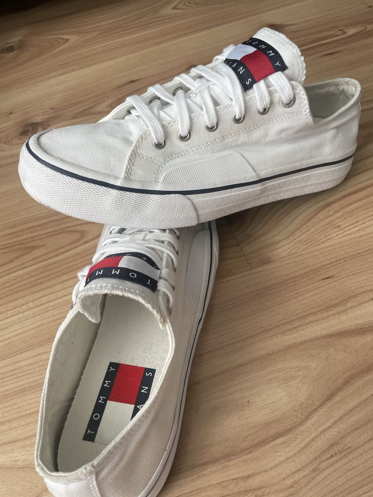 TOMMY HILFIGER / мъжки летни обувки/сникърси 42