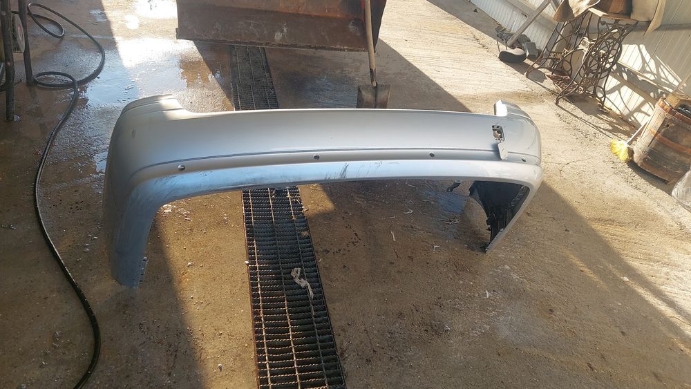E класа w211 Задна броня Мерцедес комби 744 боя