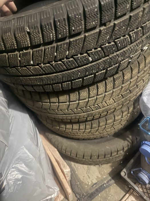 215 60 R17 зимний 1 сезон салынган