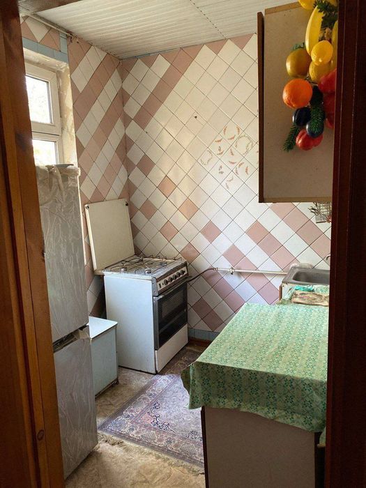 Срочно продается 3 комнатная Чиланзар Ц квартал