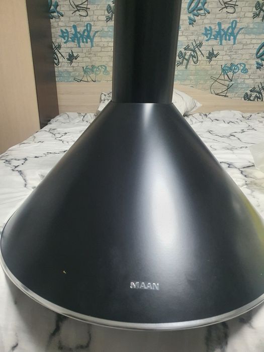 Чисто нов полски аспиратор за стена