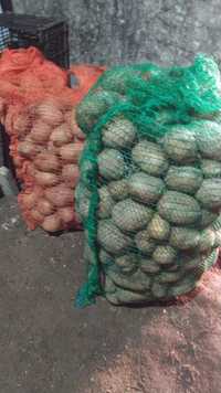 cartofi pentru consum ecologici din producție proprie