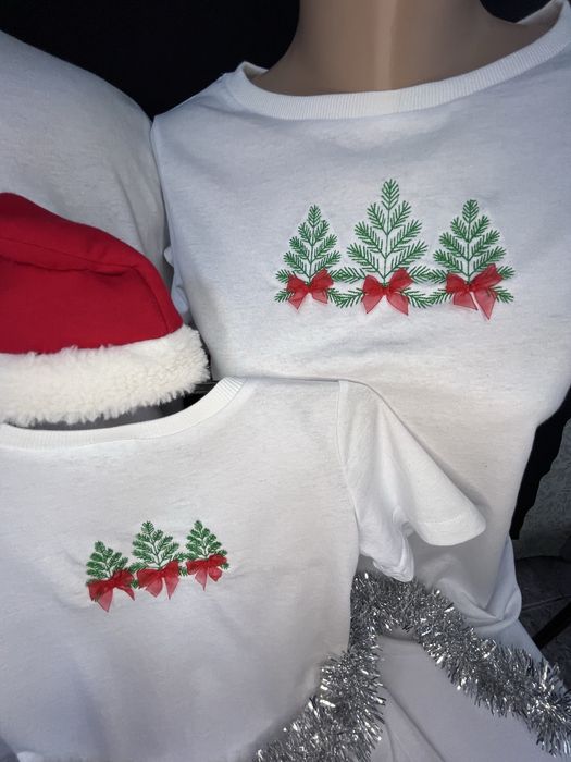 Коледни тениски с елхички и 3D панделки