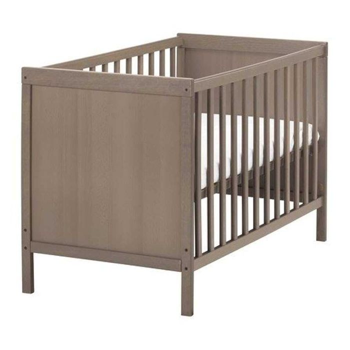 Бебешко креватче / кошара IKEA Sundvik кафяво 2в1 + матрак