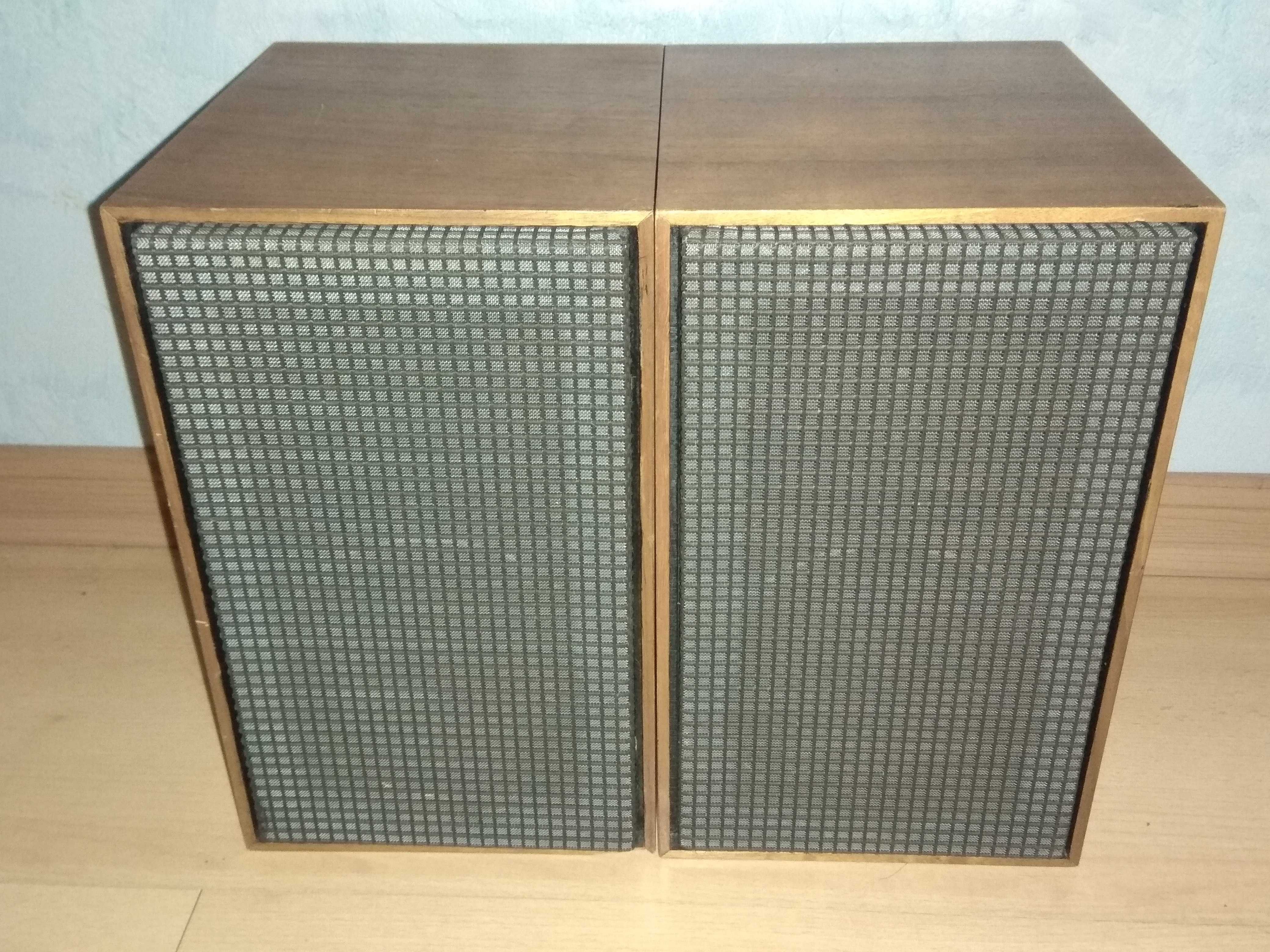 Колекционерски тонколони Grundig Box 206