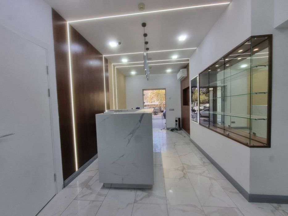 Сдается в аренду 135 кв м на ул: Нукус. Орн: Госпитальный рынок