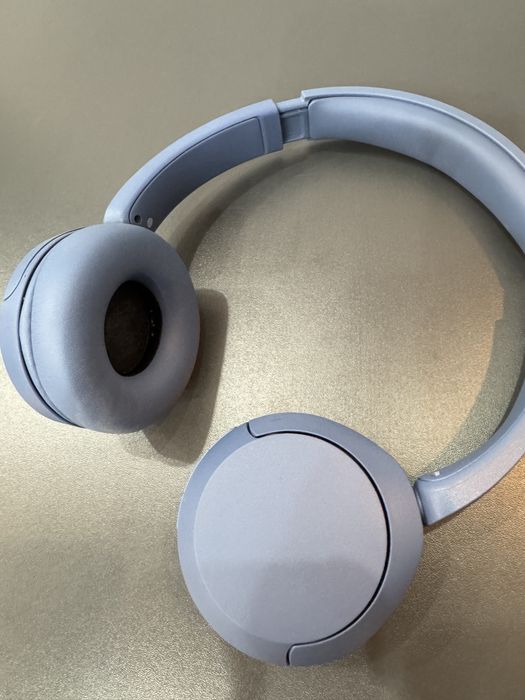 Vând căști wireless SONY