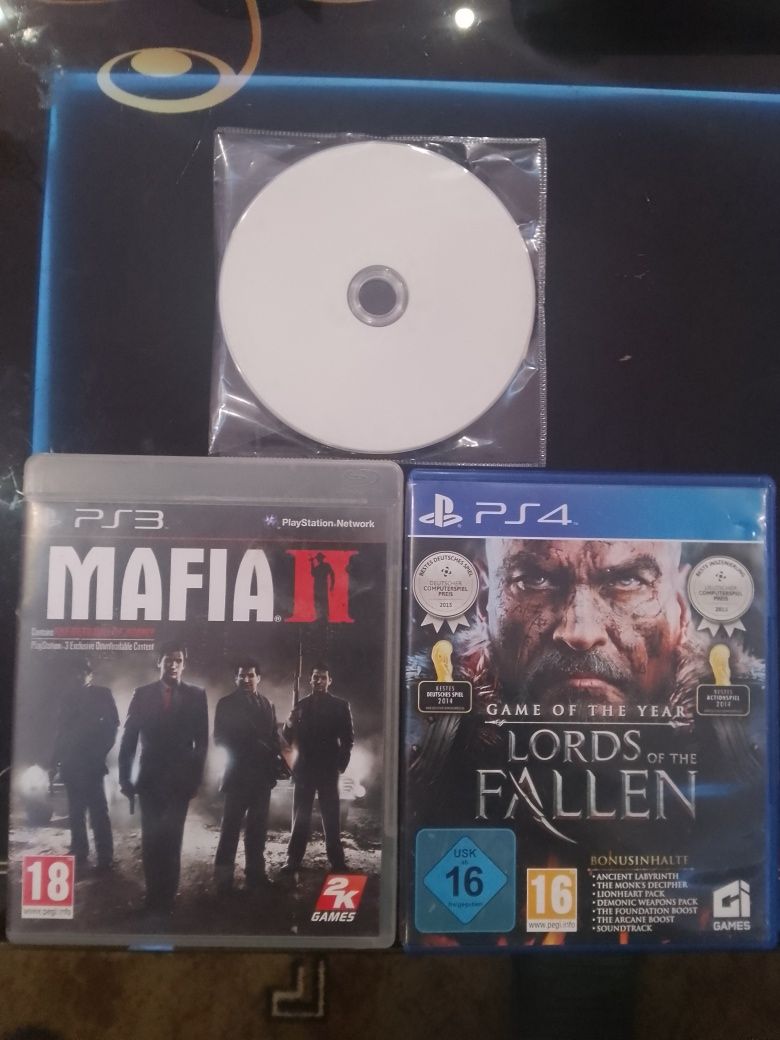 Игри за Playstation 4 и 3 и празни Blu Ray дискове